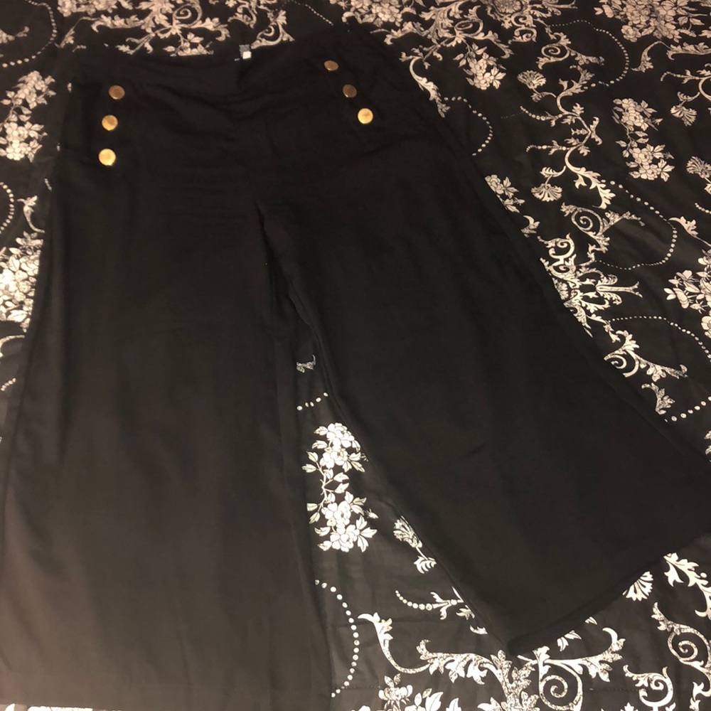 Who What Wear cropped sailor pants